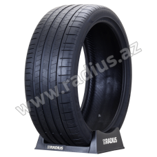 Pzero Sports Car 285/35 R23 